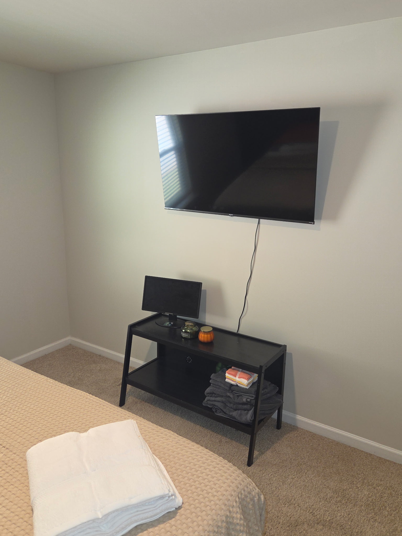 Television and fireplace in the bedroom